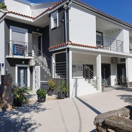 Jeli Apartments Стариград-Пакленица Екстериор снимка
