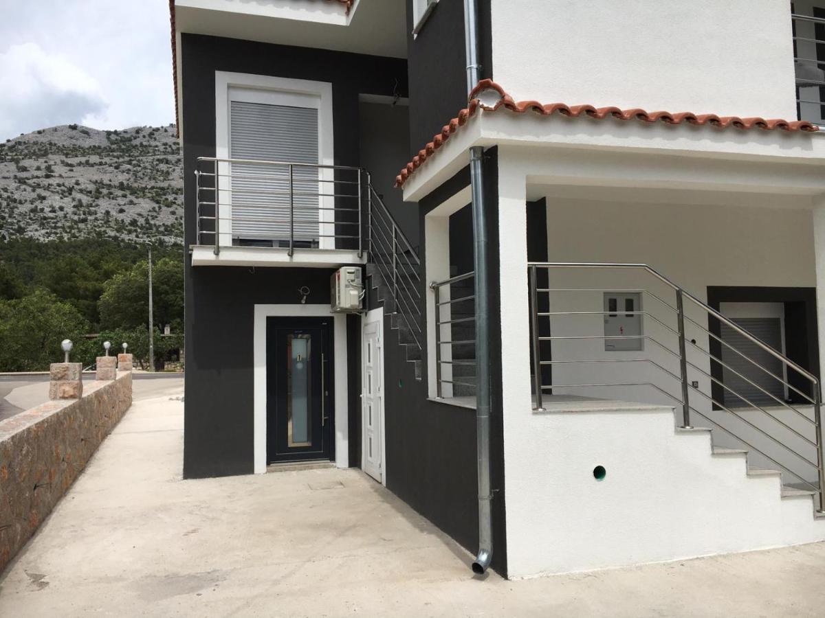 Jeli Apartments Стариград-Пакленица Екстериор снимка